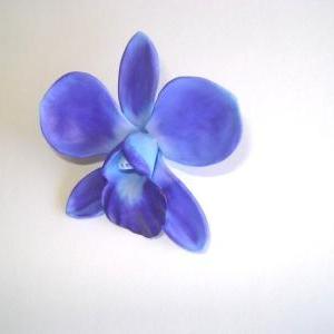 Wedding Hair Fscinator. Blue Dandrubium Orchid..