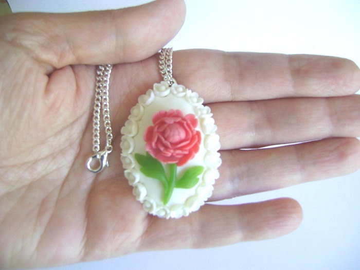Coral Pink Peony Necklace. Vintage Style Handmade Clay Necklace